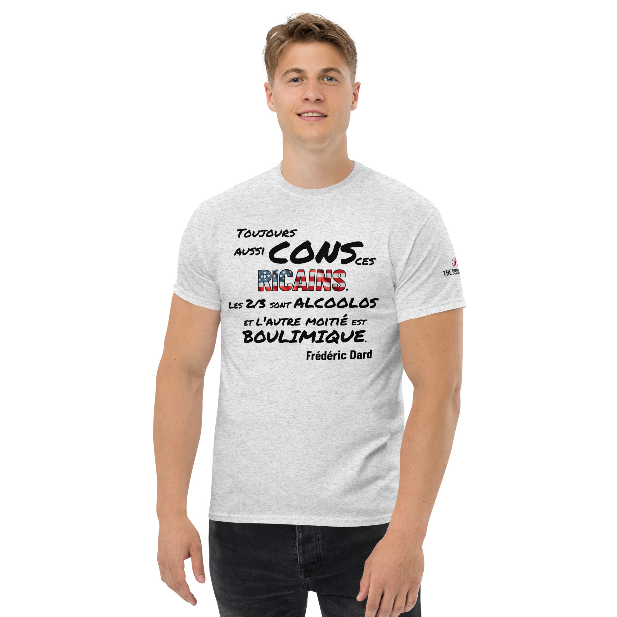 Ricains : cons, alcoolos et boulimiques🌶️🌶️🌶️T-shirt col rond – Image 4